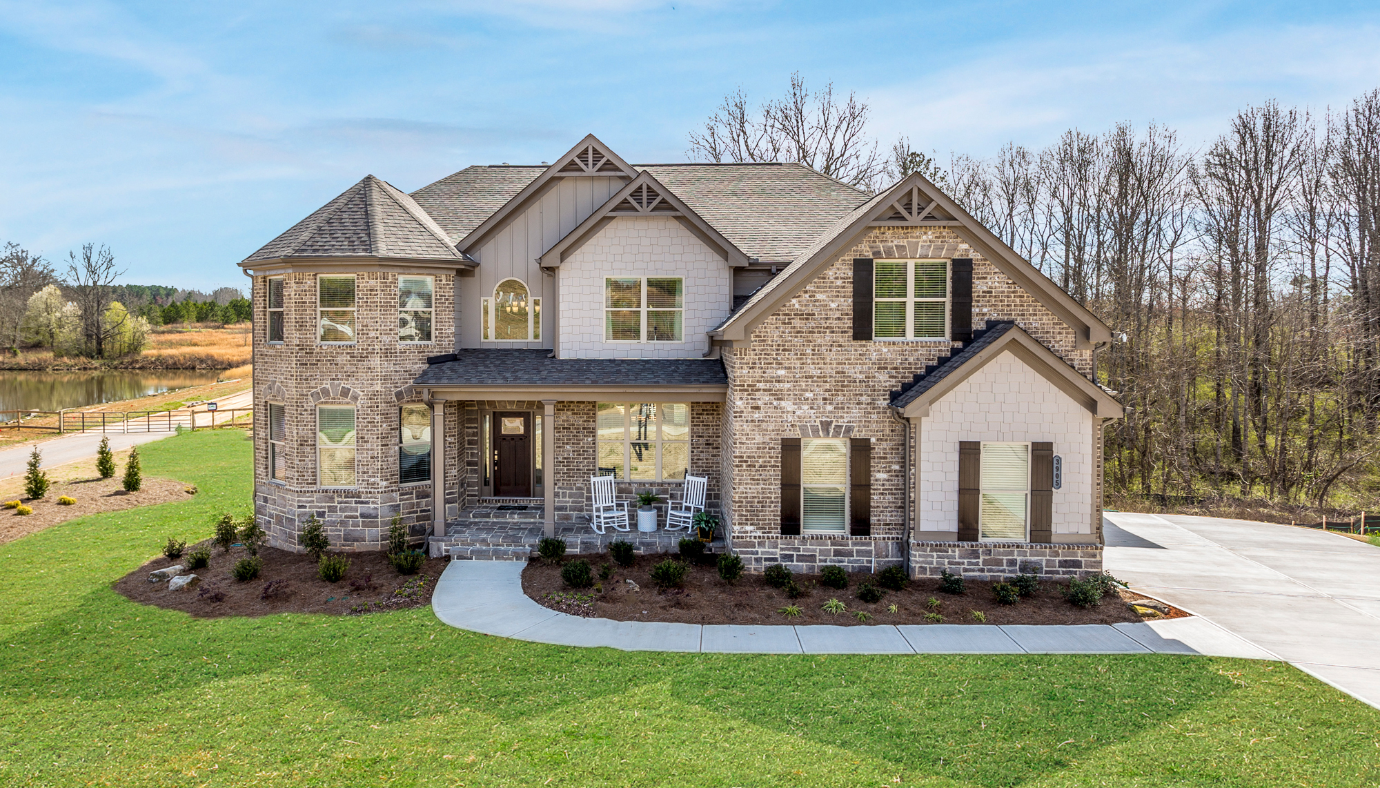 Almont Homes New Home at Sierra Lake